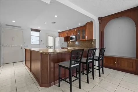 3030 Marcos Drive Aventura FL 33160