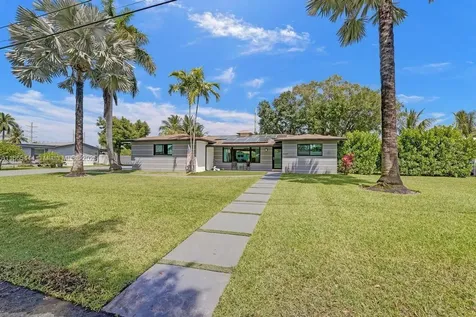 4660 SW 37th Avenue Dania Beach FL 33312