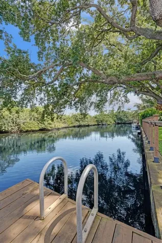 4660 SW 37th Avenue Dania Beach FL 33312
