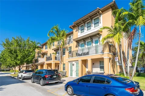 14749 SW 9th Street Pembroke Pines FL 33027