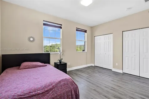 14749 SW 9th Street Pembroke Pines FL 33027