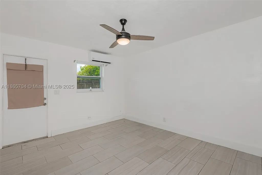 2901 Polk Street Hollywood FL 33020