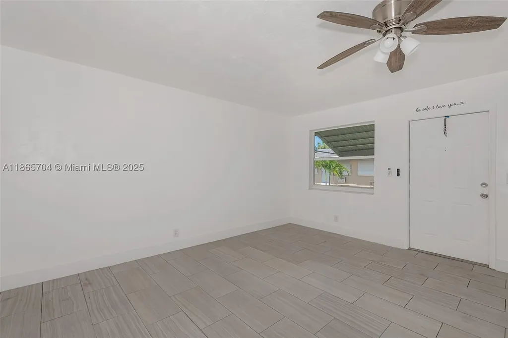 2901 Polk Street Hollywood FL 33020