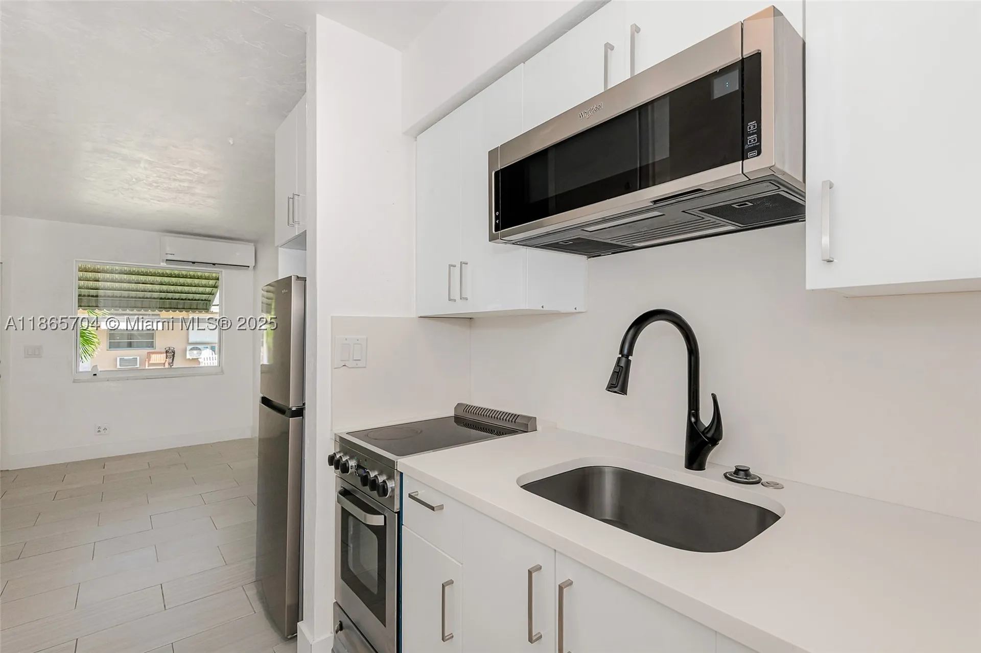 2901 Polk Street Hollywood FL 33020