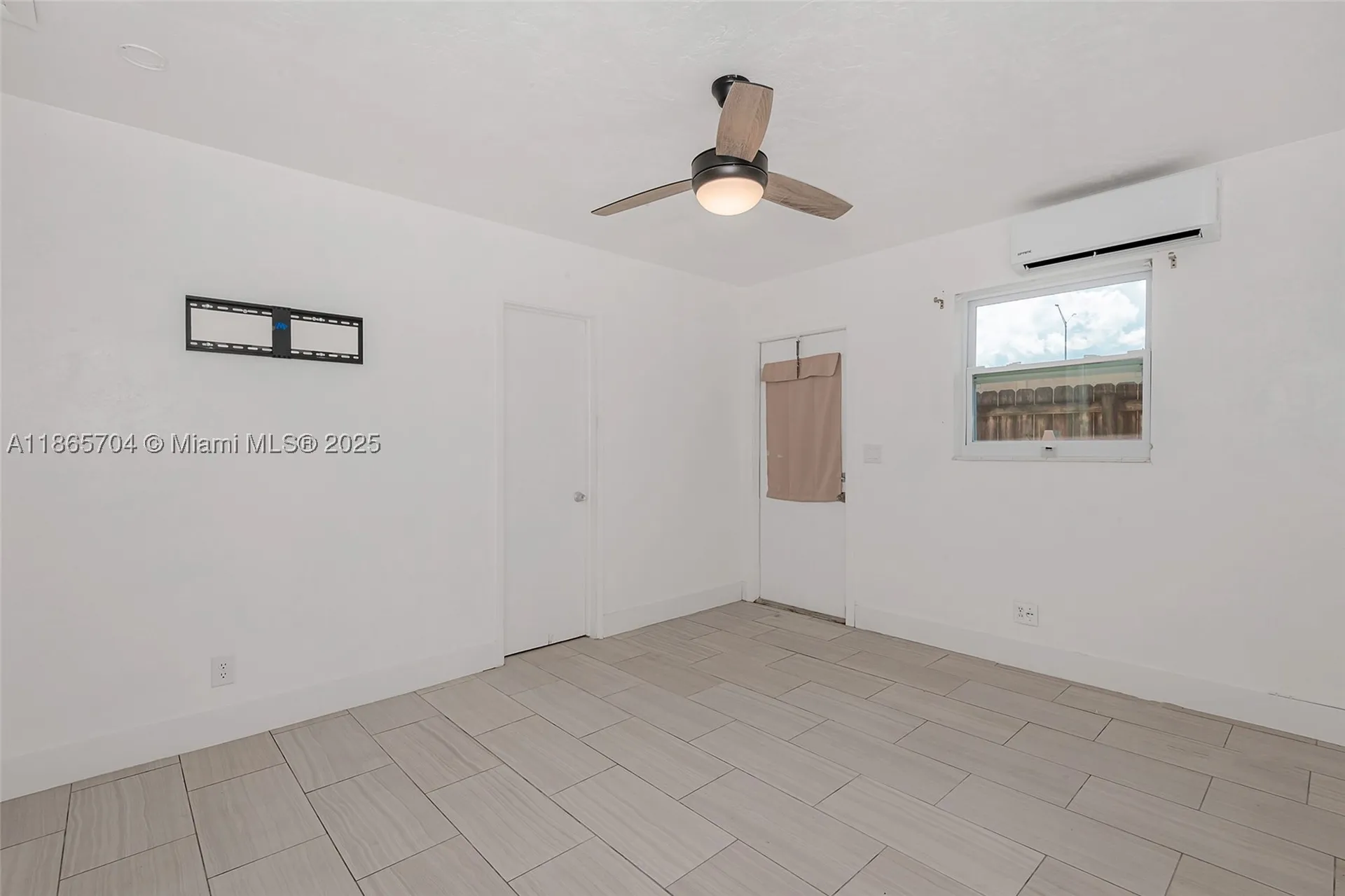 2901 Polk Street Hollywood FL 33020