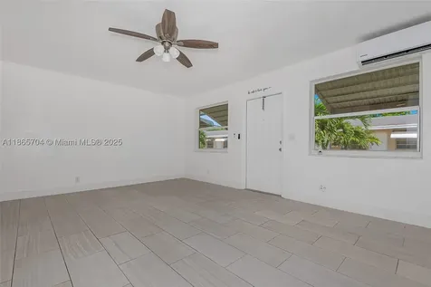 2901 Polk Street Hollywood FL 33020