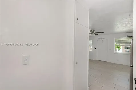 2901 Polk Street Hollywood FL 33020