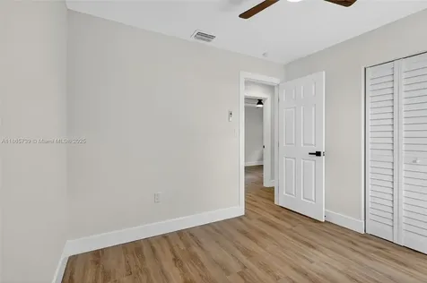3239 Meadow Road Palm Springs FL 33406