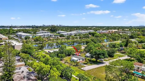 3239 Meadow Road Palm Springs FL 33406