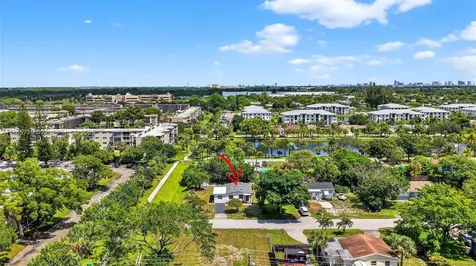 3239 Meadow Road Palm Springs FL 33406