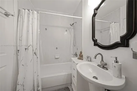 21006 SW 125th Ct Road Miami FL 33177