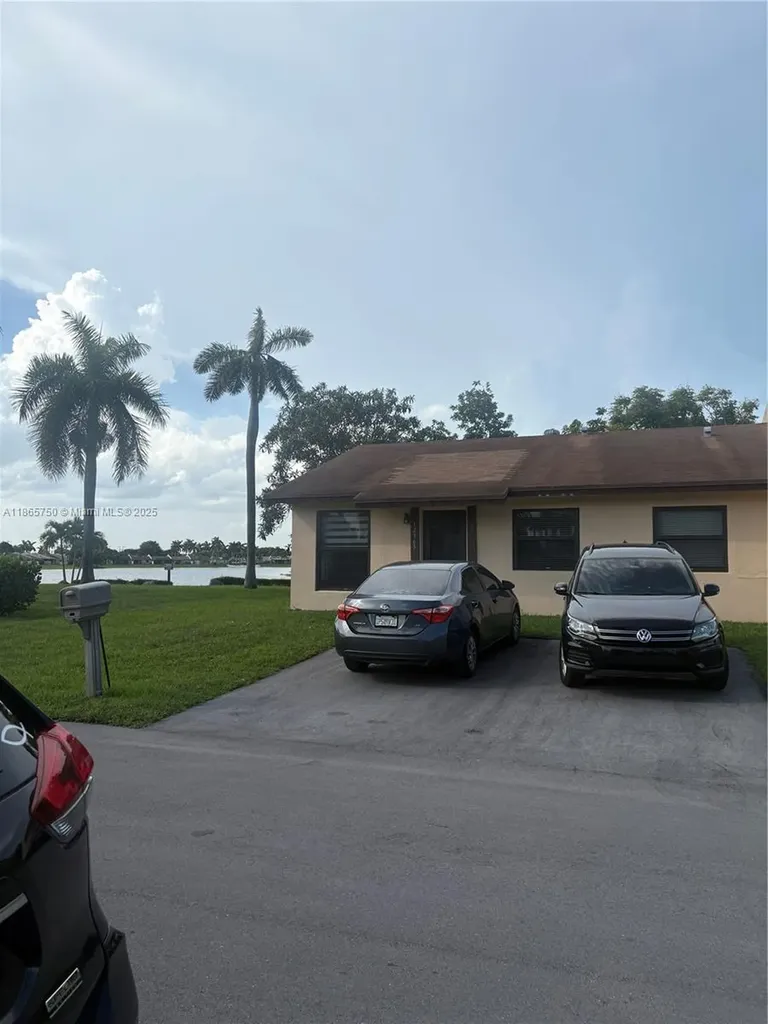 12365 SW 119th Terrace Miami FL 33186