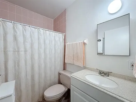 675 W 30th Street Hialeah FL 33012