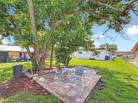 675 W 30th Street Hialeah FL 33012