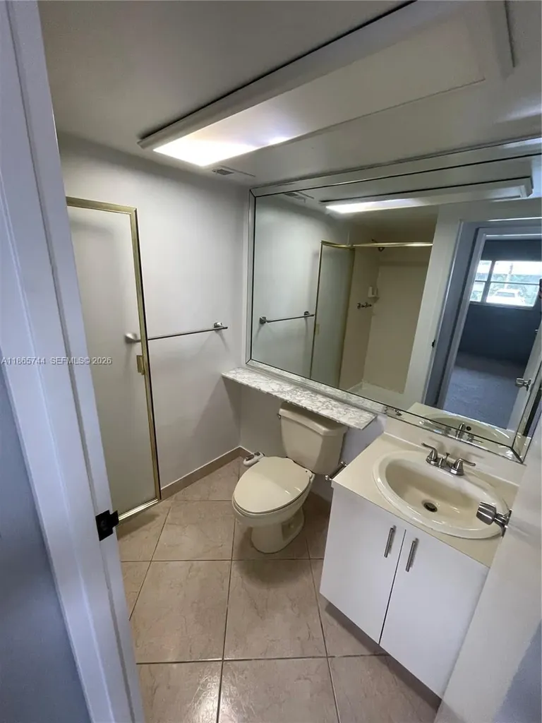 101 Brittany Delray Beach FL 33446