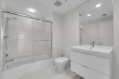 17301 Biscayne Boulevard North Miami Beach FL 33160
