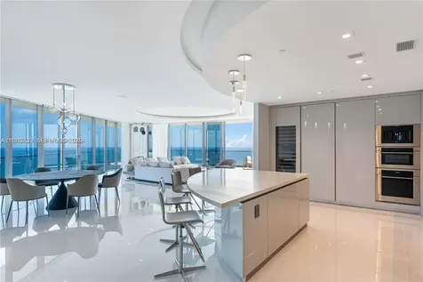 18975 Collins Avenue Sunny Isles Beach FL 33160