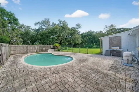 13227 Lake Karl Dr, Hudson FL 34669