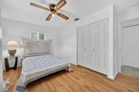 13227 Lake Karl Dr, Hudson FL 34669