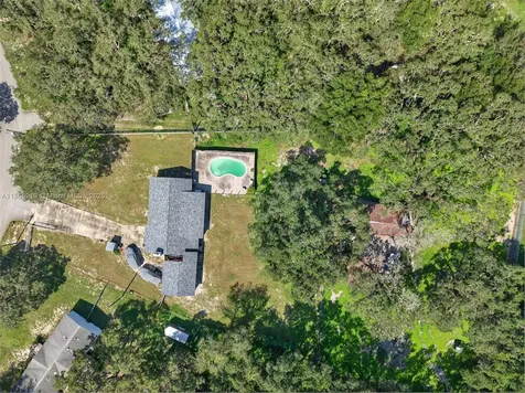 13227 Lake Karl Dr, Hudson FL 34669