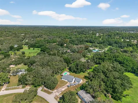 13227 Lake Karl Dr, Hudson FL 34669