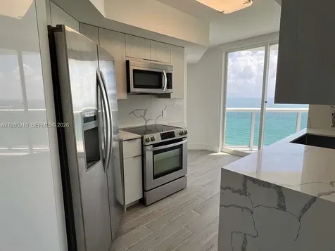 6301 Collins Avenue Miami Beach FL 33141