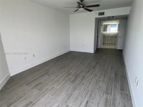 6301 Collins Avenue Miami Beach FL 33141
