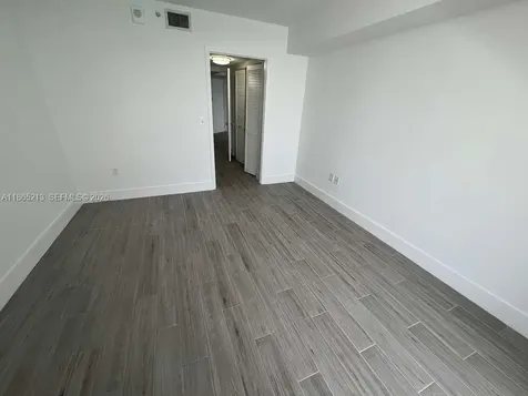 6301 Collins Avenue Miami Beach FL 33141