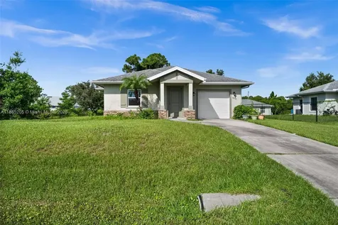 4178 Mermell Circle North Port FL 34291