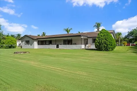 19926 SW 326th Street Homestead FL 33030