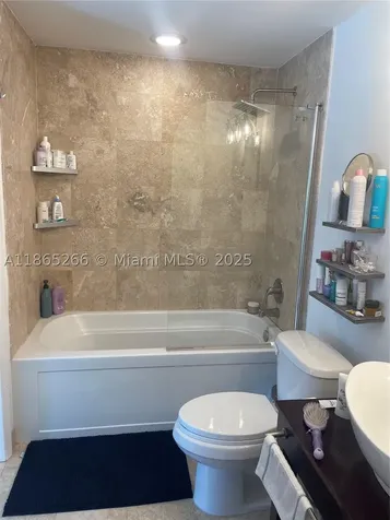350 S Miami Avenue Miami FL 33130