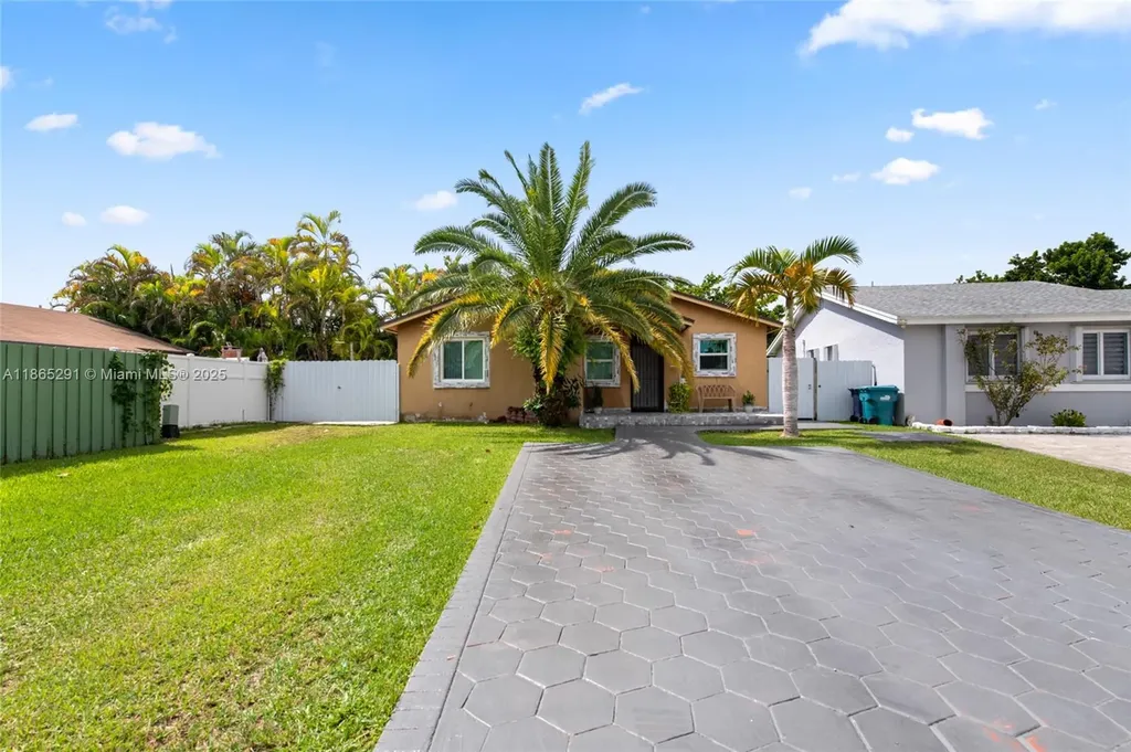 12500 SW 251st Terrace Homestead FL 33032