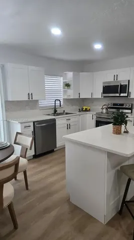 6517 NW 30th Terrace Gainesville FL 32653