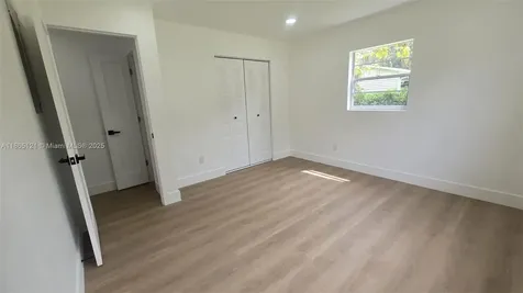 6517 NW 30th Terrace Gainesville FL 32653