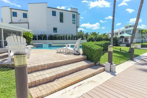 19125 Waterway Road Jupiter FL 33469
