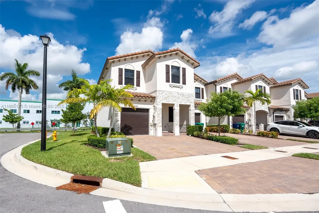 24720 SW 119th Place Homestead FL 33032