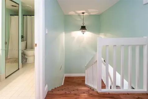 1306 SW 118th Terrace Davie FL 33325