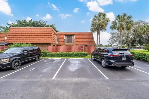 1306 SW 118th Terrace Davie FL 33325