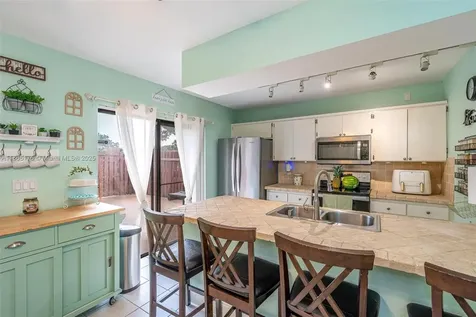 1306 SW 118th Terrace Davie FL 33325