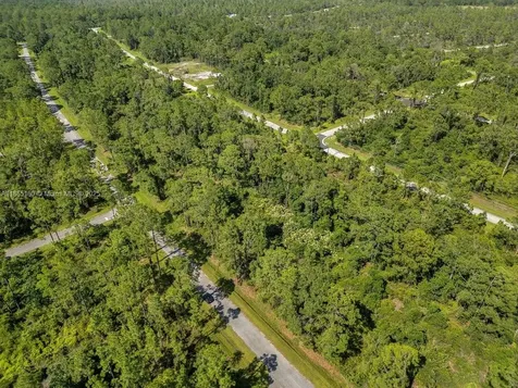 8176 Mantua Avenue Sebring FL 33872