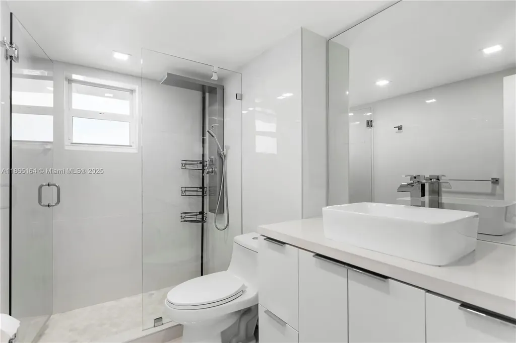2101 S Ocean Drive Hollywood FL 33019