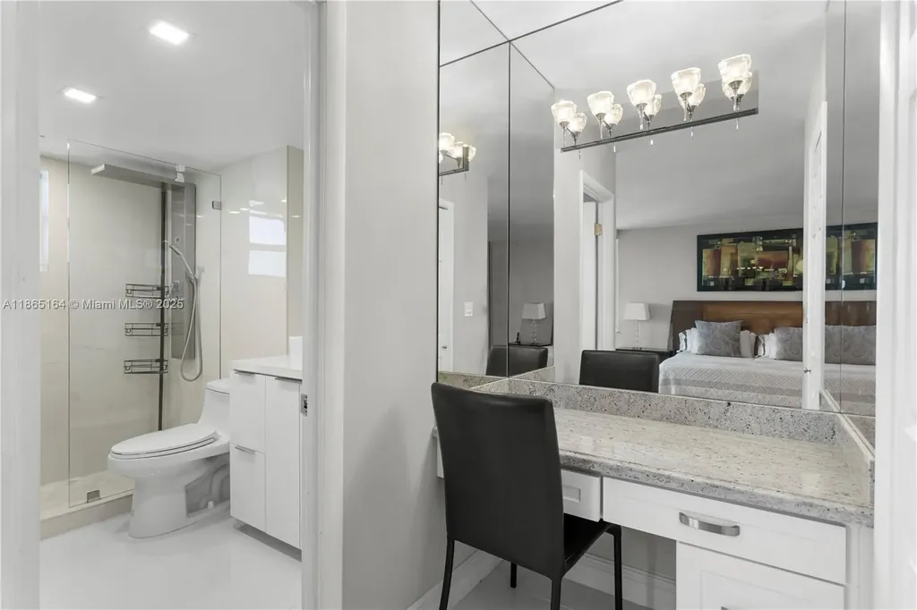 2101 S Ocean Drive Hollywood FL 33019