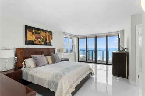 2101 S Ocean Drive Hollywood FL 33019