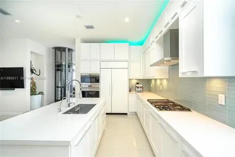 8263 NW 47th Terrace Doral FL 33166