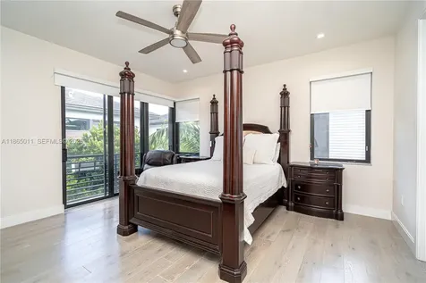 8263 NW 47th Terrace Doral FL 33166