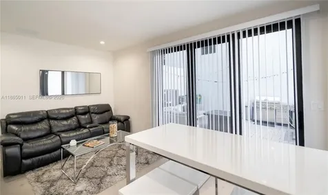 8263 NW 47th Terrace Doral FL 33166
