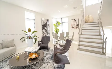 8263 NW 47th Terrace Doral FL 33166