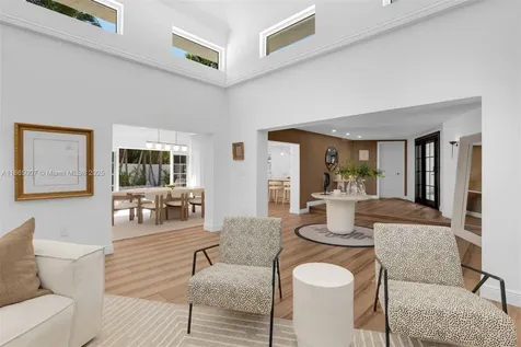 200 W Mcintyre Street Key Biscayne FL 33149