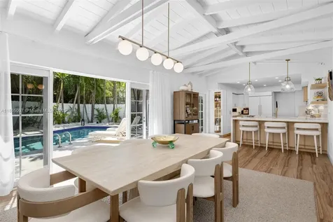 200 W Mcintyre Street Key Biscayne FL 33149