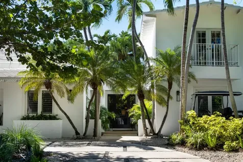 200 W Mcintyre Street Key Biscayne FL 33149